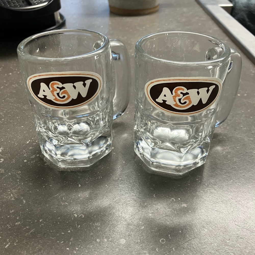VIntage Tiny A&W Mugs - Set of 2 - 80´s